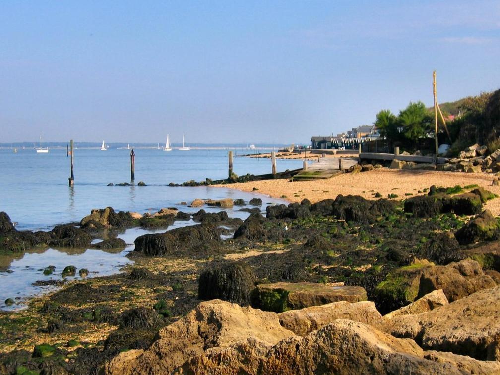 Crofton House Garden Apartment Ryde  Esterno foto