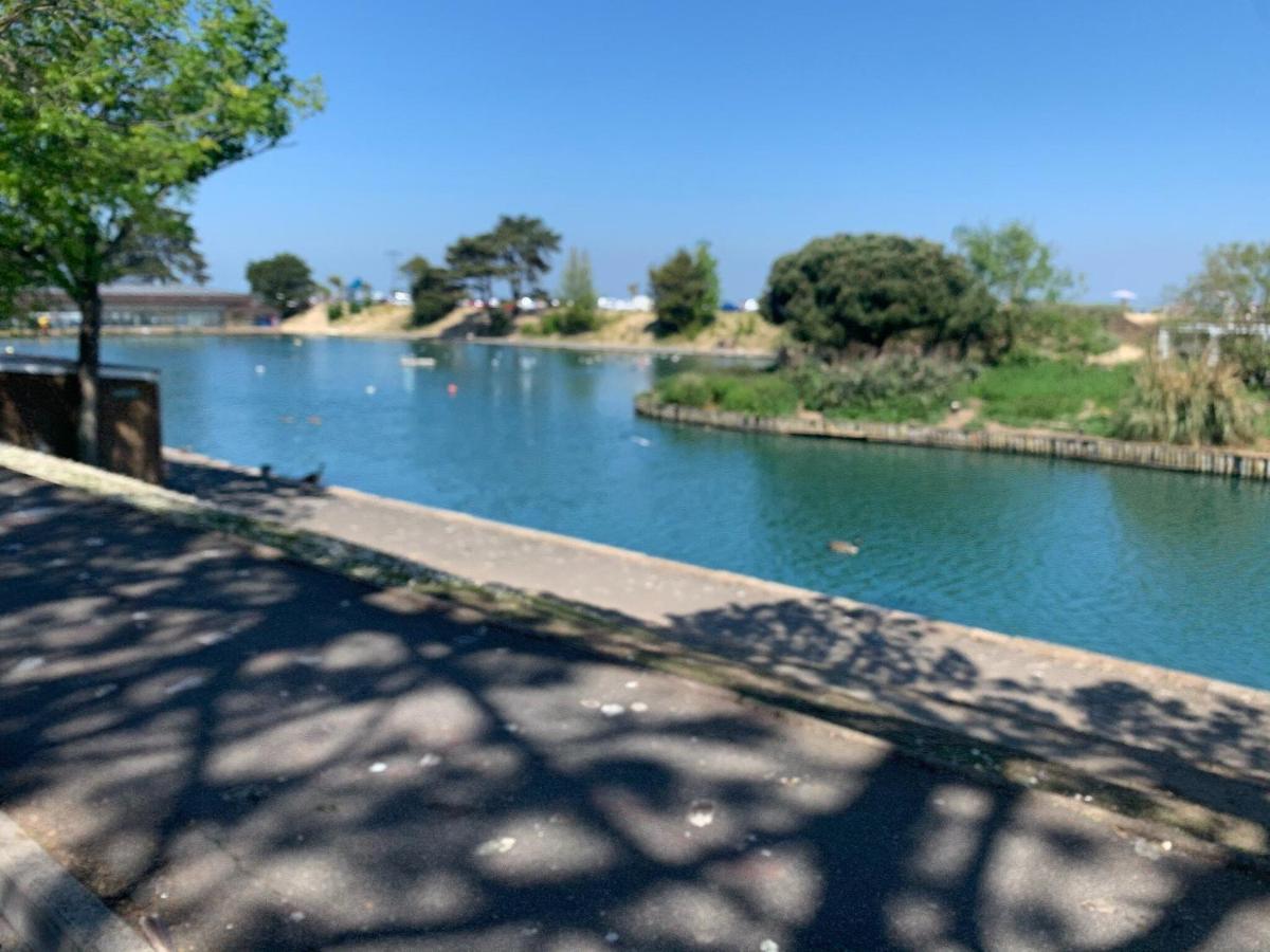 Crofton House Garden Apartment Ryde  Esterno foto